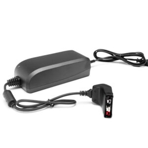 Auto-punjač za baterijske strojeve